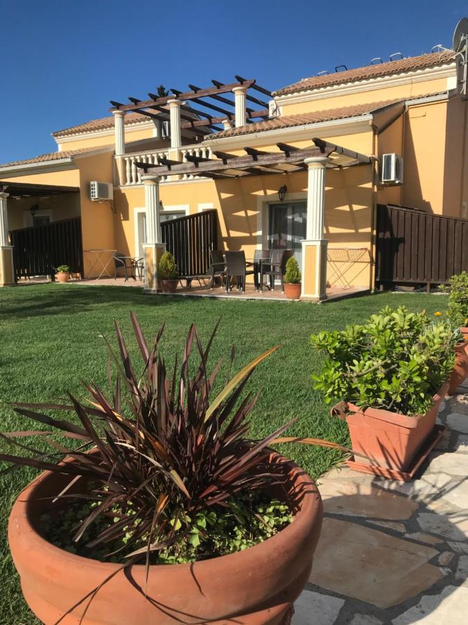 L'Eremo Luxury Apartments Roda  Exterior photo